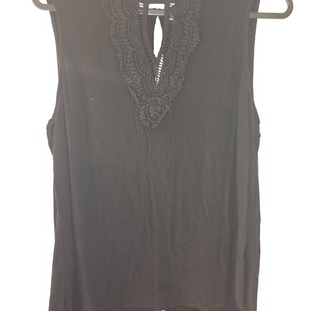 DANIEL RAINN Quin Sleeveless Keyhole Crochet Blouse  XLP | Black - Picture 2 of 3